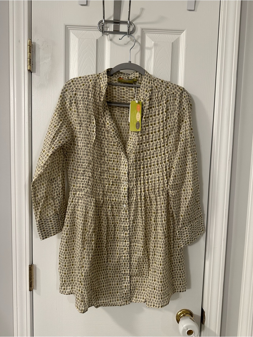 NWT Rockflowerpaper Cream Tunic with Olive Polka Dots